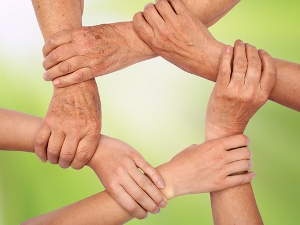 Using social networks to spur greener behavior 