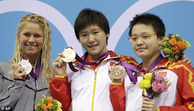Ye Shiwen: US attacks China over drugs row supergirl swimmer  