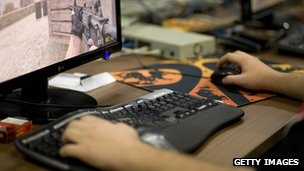 Gamers hired by father to 'kill' son in online games