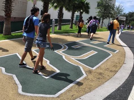 Fla. universities hiring hundreds of faculty in push for smaller classes, more prestige