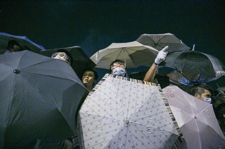 Hong Kong academics and alumni stand up for student protesters