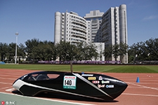 University students build energy-efficient racing car