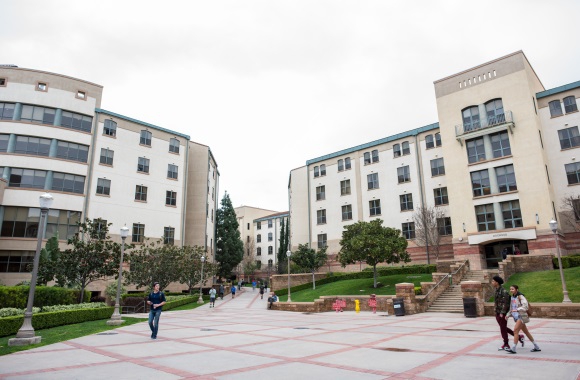 Students stuck paying rent for empty apartments