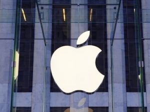 Apple patent explores crease-free folding phone